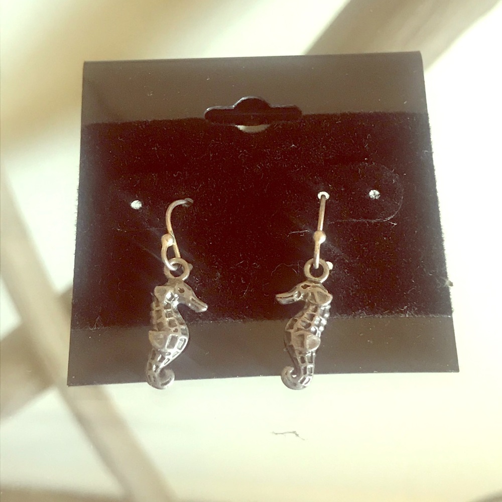 Summer Beach Seahorse Earrings